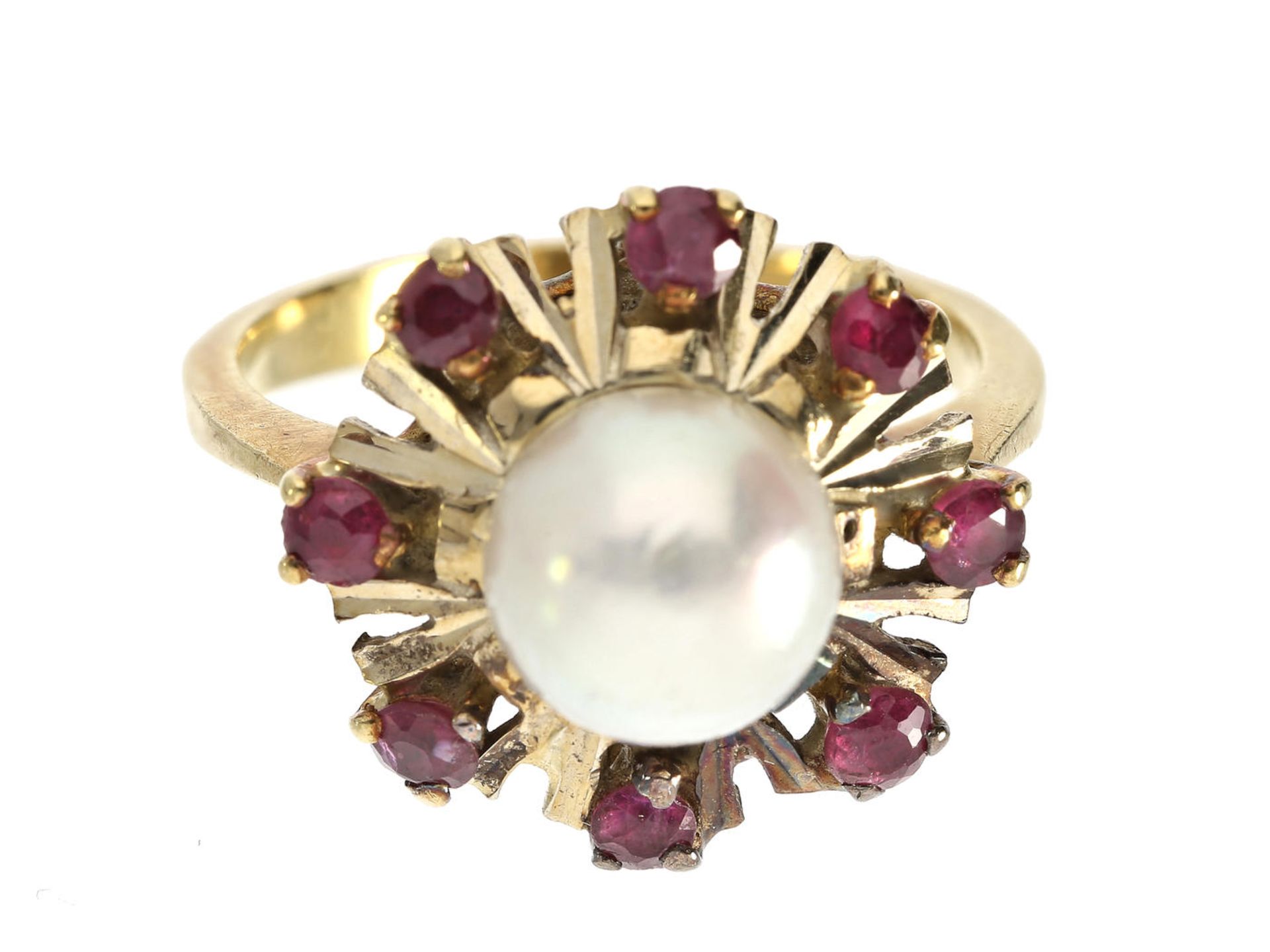 Ring: massiver vintage Goldring mit Zuchtperle und Rubinen, ca. 1960 Ca. Ø17mm, RG53, ca. 6,2g,