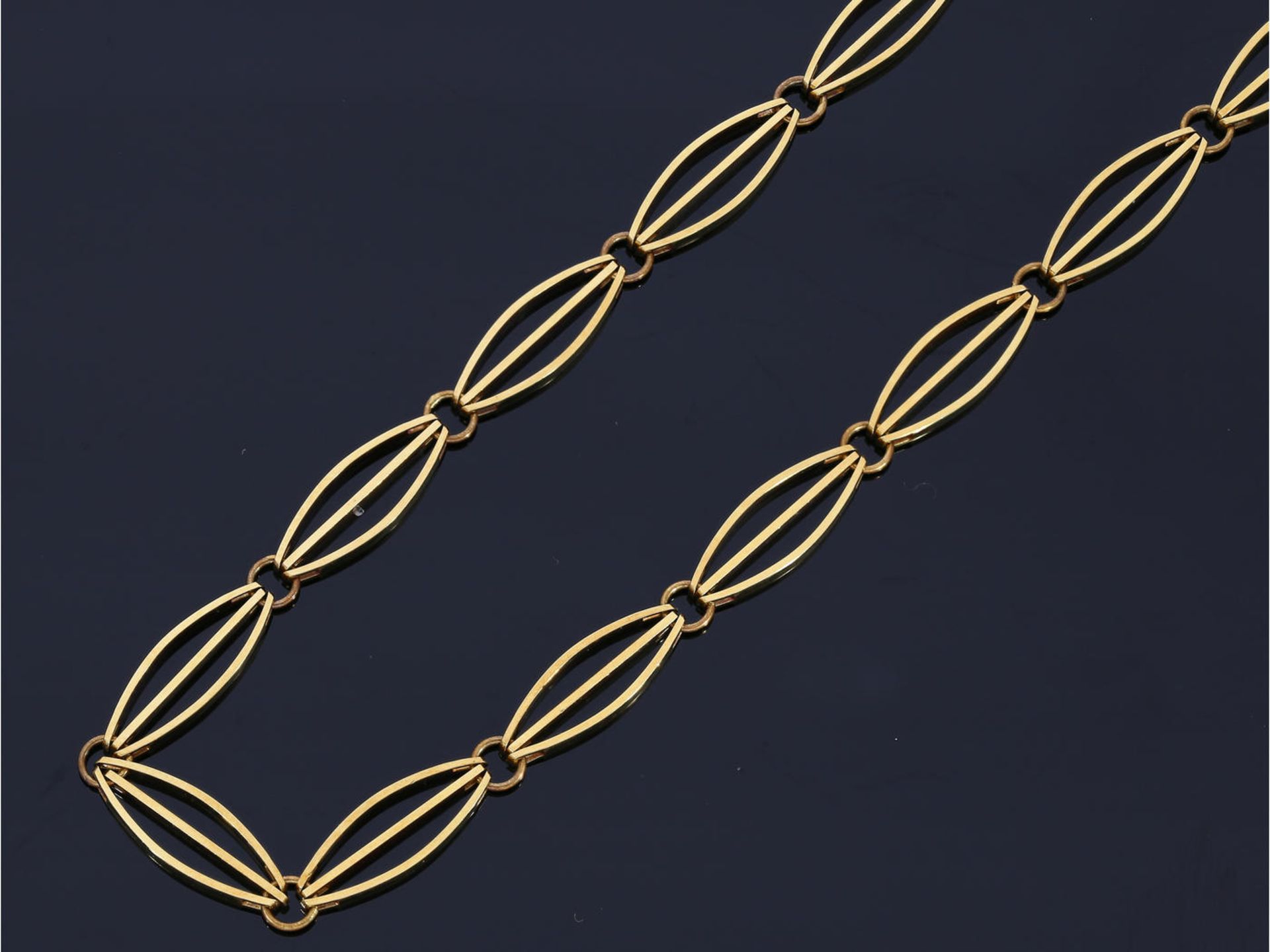 Kette/Collier: interessantes, hochwertiges Collier aus 14K Gold, vintage Ca. 43,5cm lang, ca. 6mm