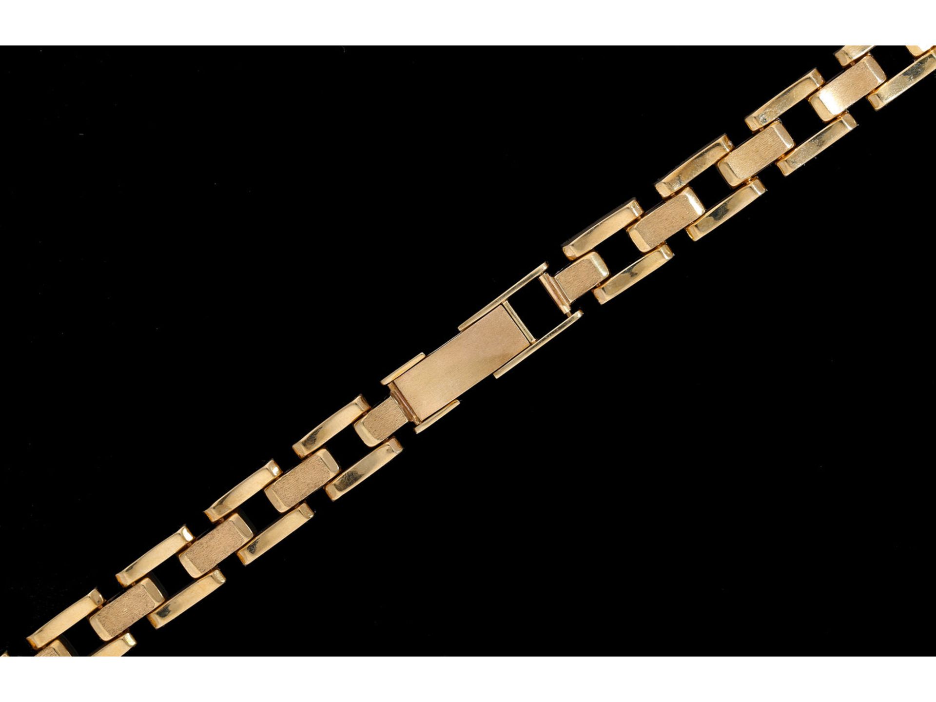 Armbanduhr: goldenes Uhrenarmband, neuwertigCa. 17cm lang, ca. 13,2g, 8K Gelbgold, ca. 9mm breit,