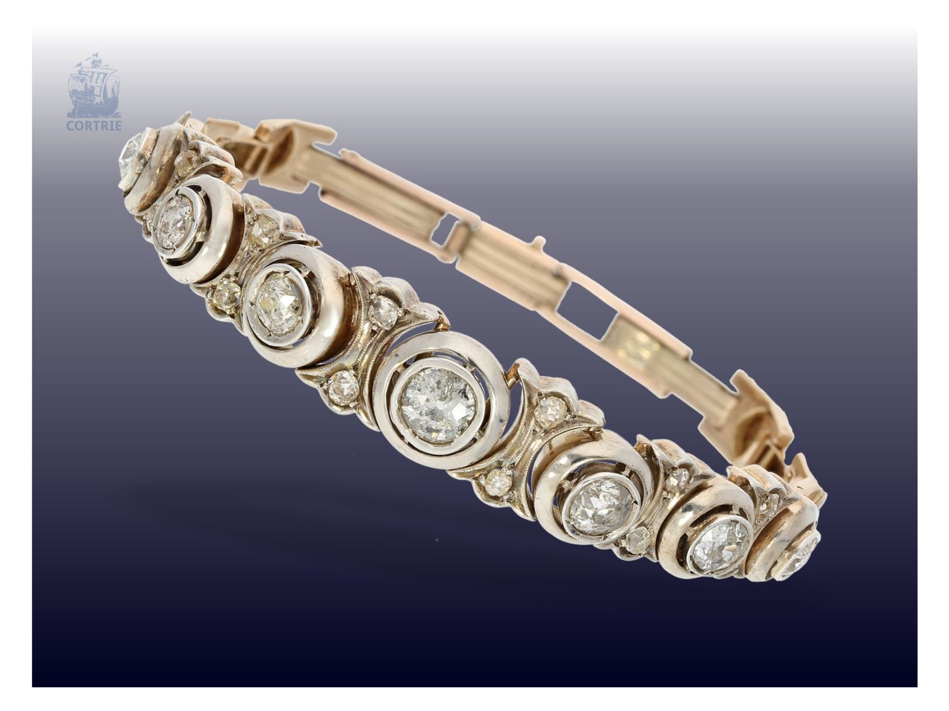 Armband: hochwertiges antikes Diamantarmband, um 1900, ca. 4ctCa. 18,5cm lang, Mittelteil ca. 11mm