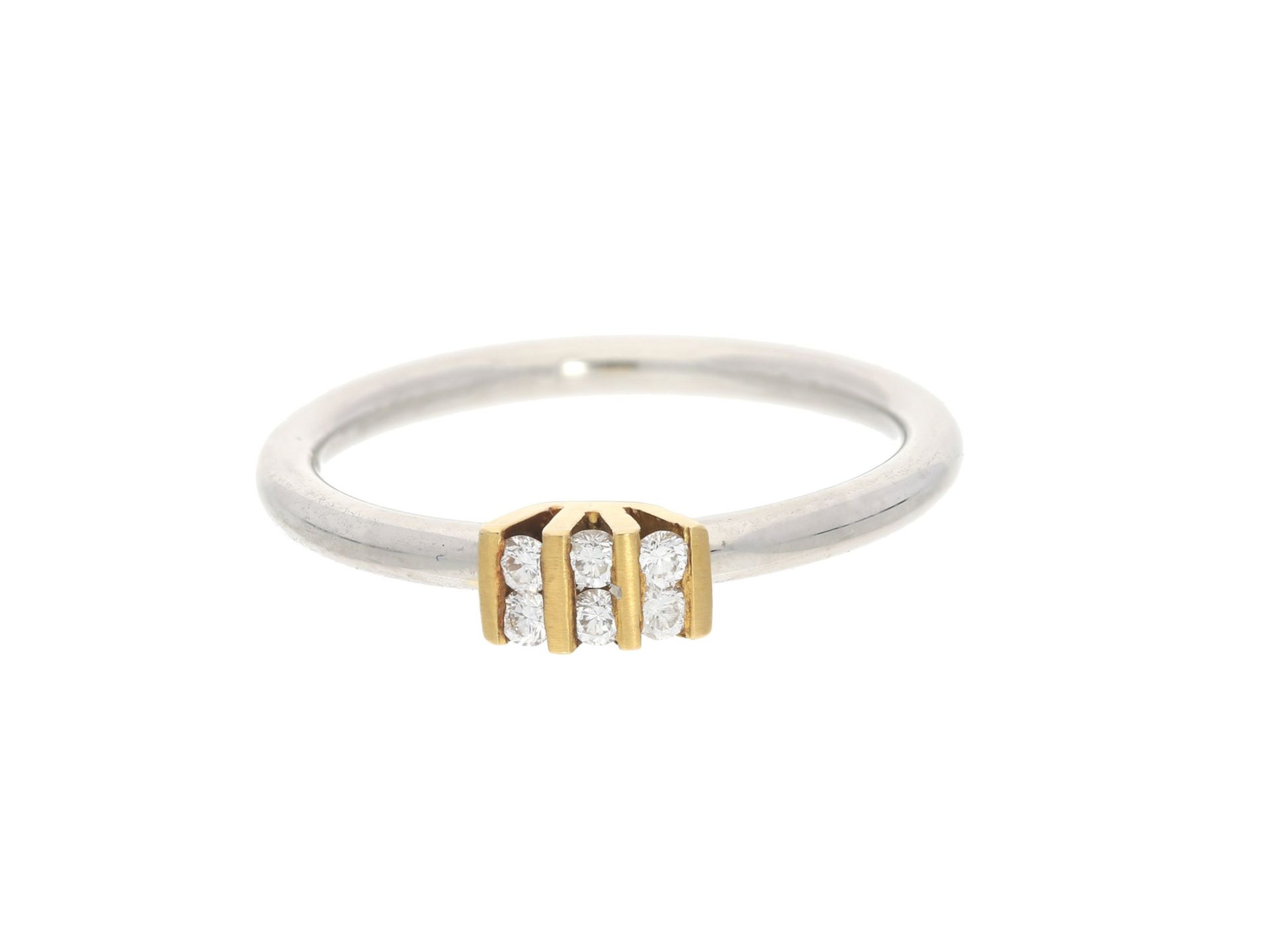 Ring: moderner, feiner Brillant-Goldschmiedering, Handarbeit aus 950er Platin, 0,12ctCa. Ø17mm,