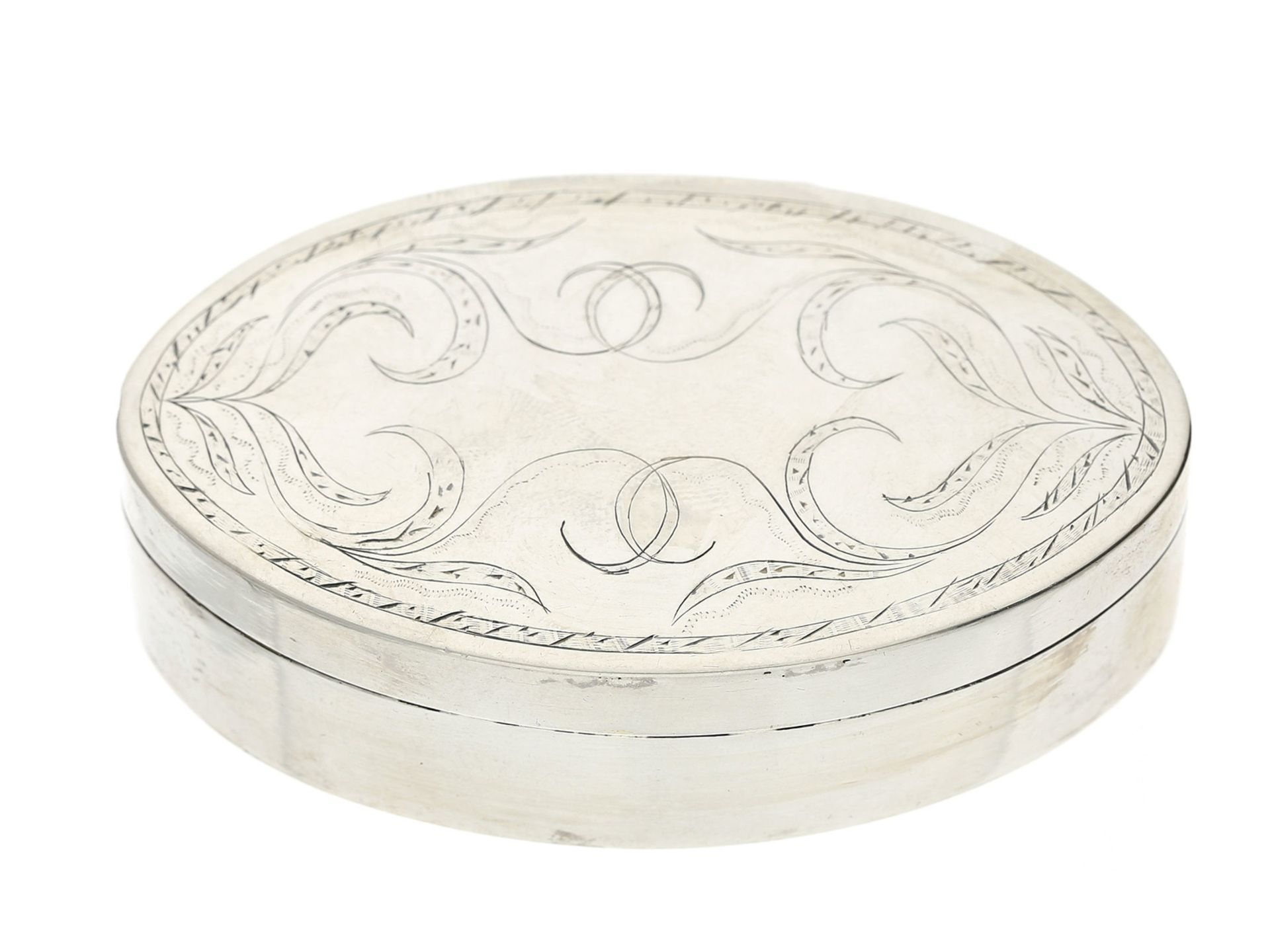 Dose: Schnupftabakdose aus der Zeit des Biedermeier, Silber, feine QualitätCa. 48 × 73mm, ca. 46g,