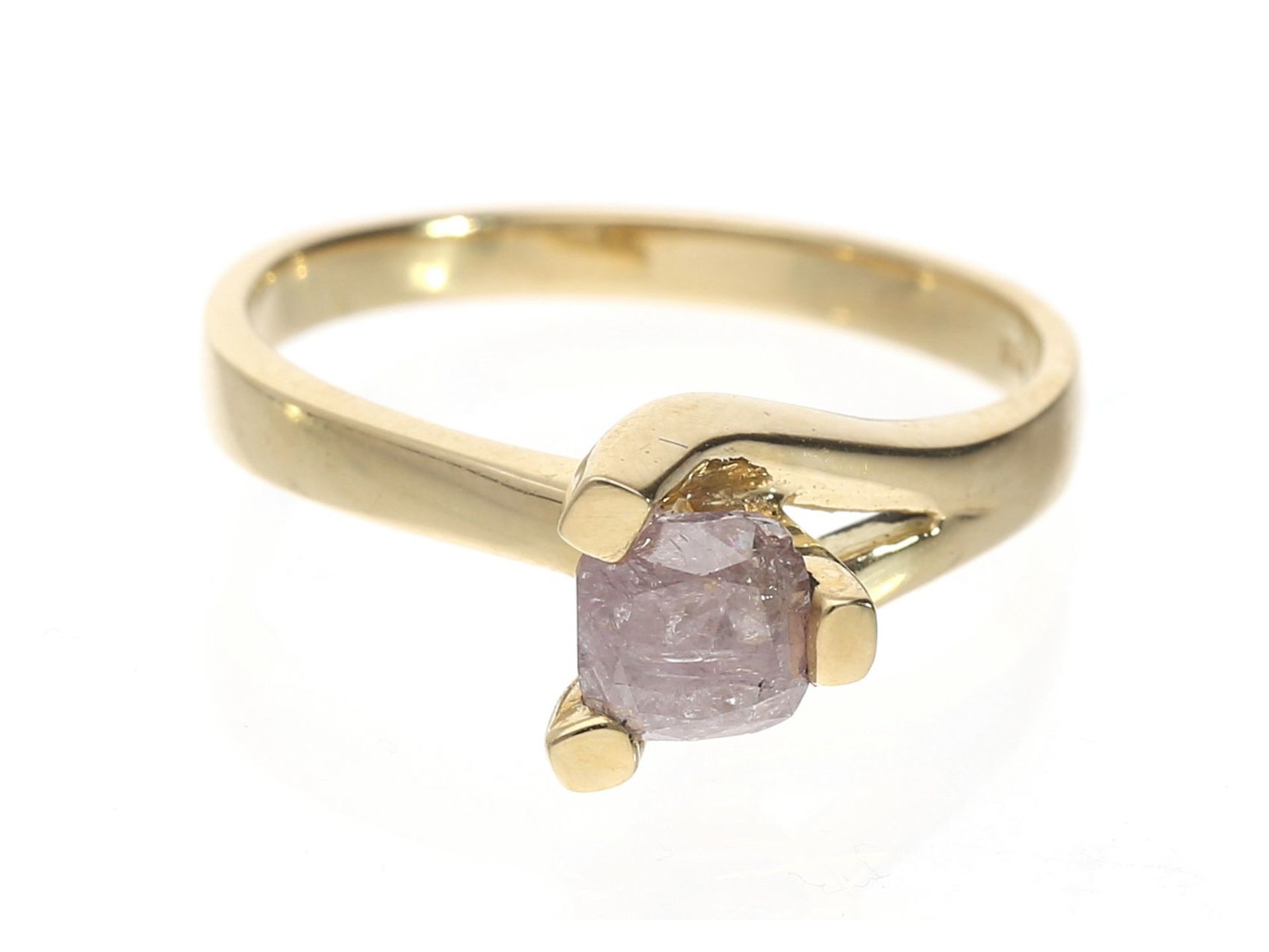 Ring: moderner Goldschmiedering mit seltenem violett/pinkfarbenen Fancy Diamanten, ca.1ct, inklusive