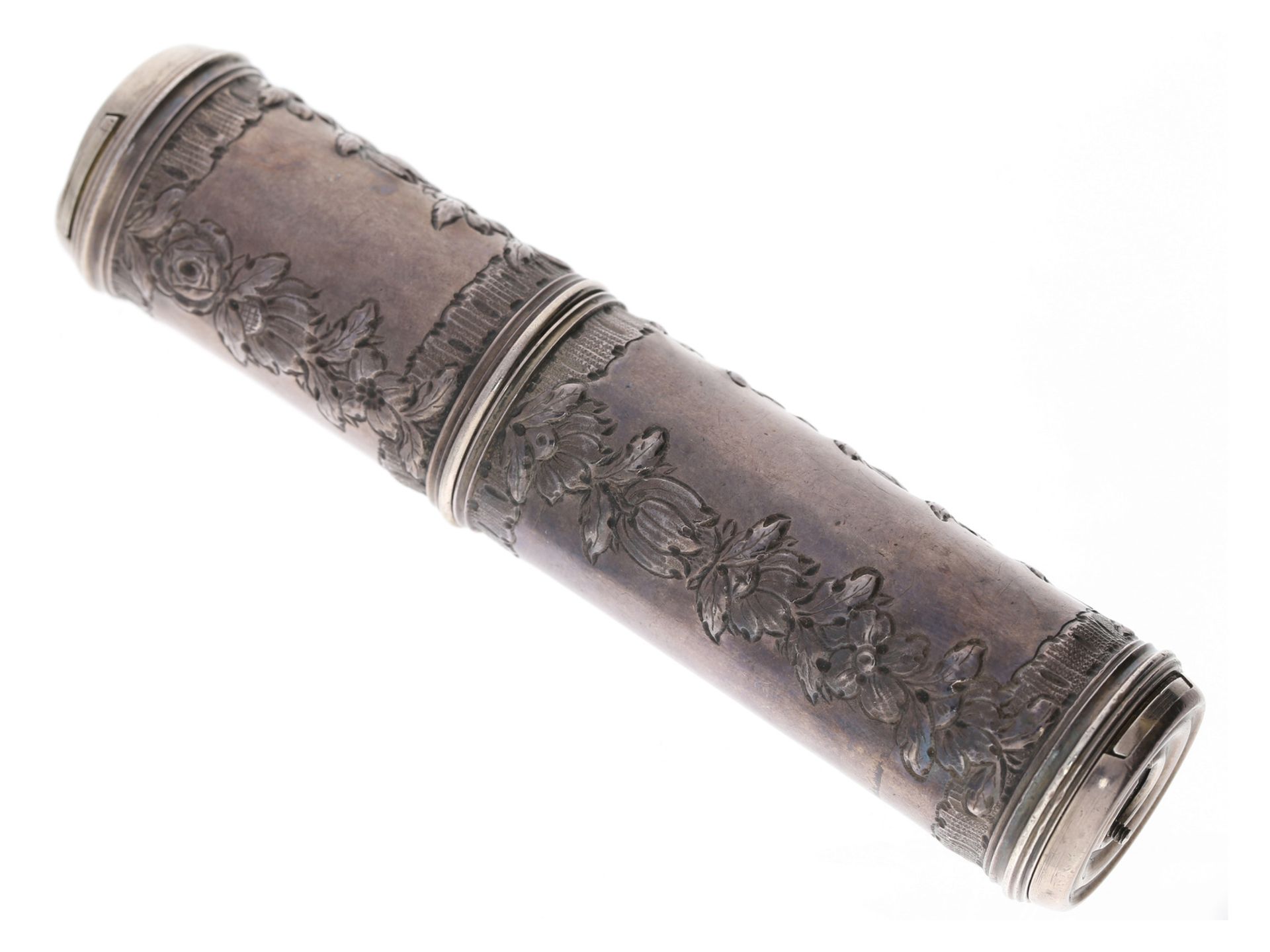NECESSAIRE: antikes Necessaire, Silber, vermutlich 18.Jh.Ca. 15cm lang, Silber, floral verziert,