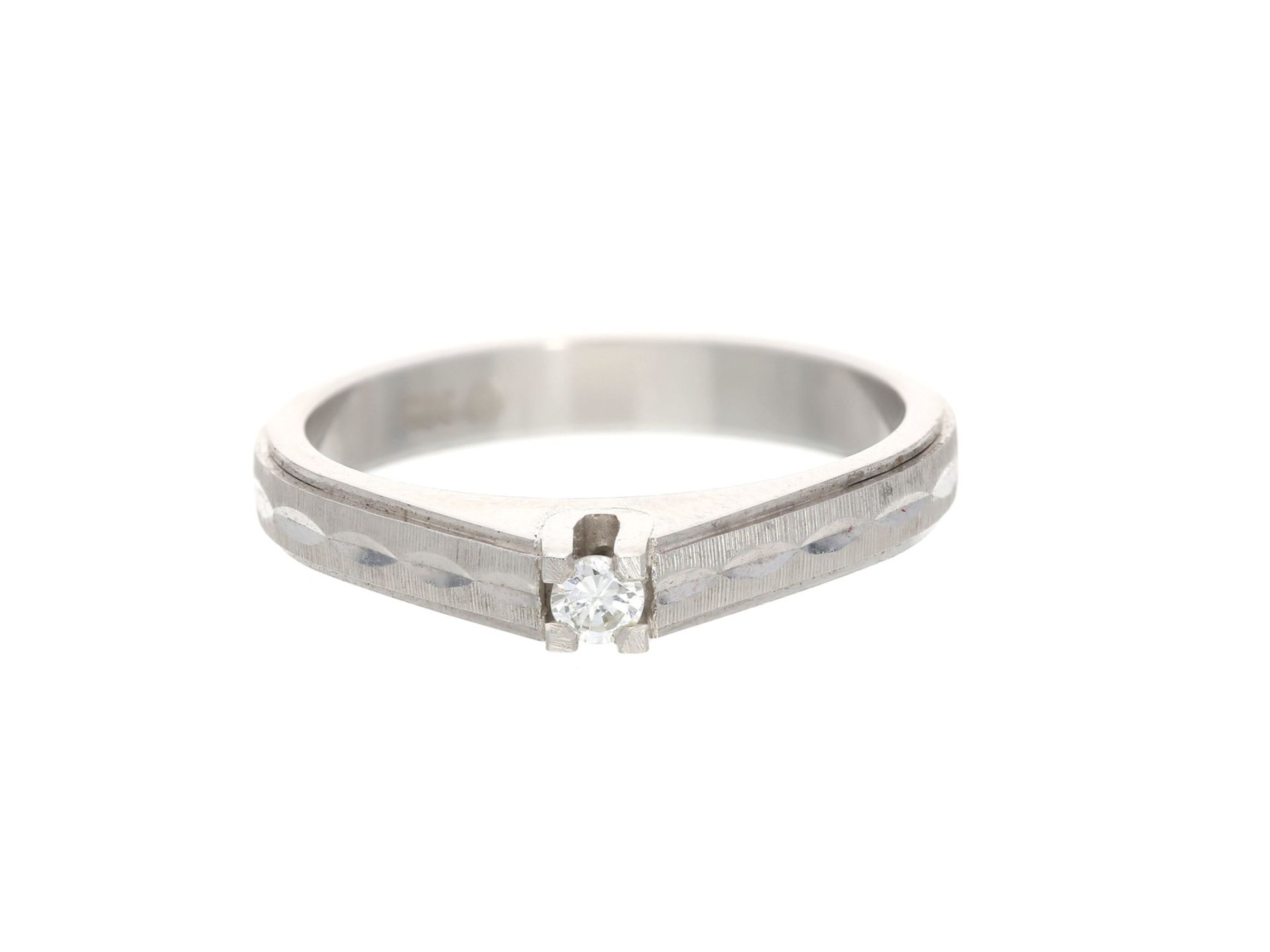 Ring: sehr ausgefallener und dekorativ gefertigter vintage Brillant-GoldschmiederingCa. Ø17mm, RG53,