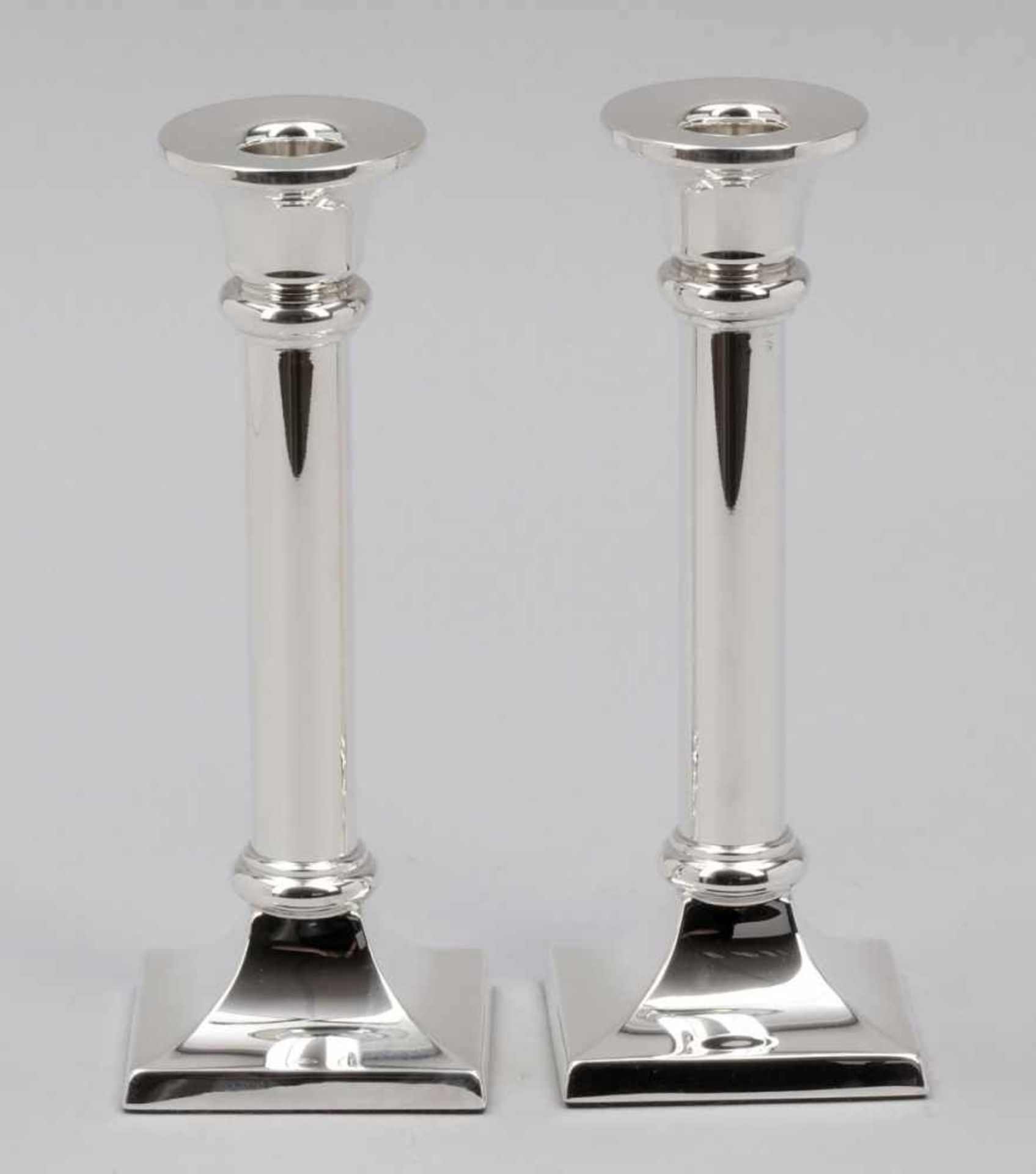 Paar Tafelleuchter / Pair Candle Sticks Arthur Möhrle/Schwäbisch Gmünd. 925er Silber. Punzen: