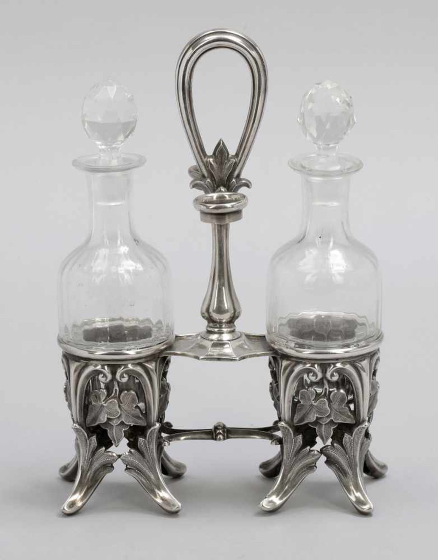 Biedermeier-Menage Deutschland, um 1860. 800er Silber. Glas. Punzen: Herst.-Mark, 800. H. 23,5 cm.