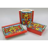 3tlg. Set (Dose, Vase, Schale) Keith Haring Serie SoHo Villeroy & Boch, Mettlach 1992. - Spirit of