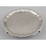 Salver Thomas Hannam & John Crouch/London/England, 1765/66. 925er Silber. Punzen: Herst.-Marke,