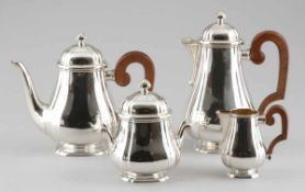 4tlg. Kaffee- und Teeservice H. Nergre/Marseille/Frankreich, um 1900. 950er Silber. Punzen: Herst.-