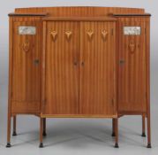 Seltene Jugendstil Anrichte Alexandre Louis Marie Charpentier 1856 Paris - 1909 Neuilly Satinwood.