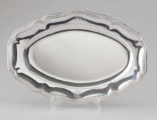 Fleischplatte im Chippendale-Stil Frankreich, 19.Jh. 950er Silber. Punzen: Herst.-Marke, Hermeskopf.