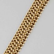 Goldarmband 585er GG, gestemp. L. 19 cm. B. 1,5 cm. Gew.: 19,6 g. Guter Erhalt.