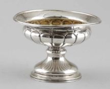 Biedermeier Fußschale Deutschland, 19. Jh. Silber. H. 11,5 cm. D. 17,2 cm. Gew.: 400 g (