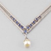 Collier mit Saphiren und Perle 585er WG, gestemp. 11 Saphire im Rundschliff ca. 0,7 ct. 1 Zuchtperle