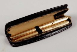 SchreibsetFüller. Vergoldet. L. 14 cm. Kugelschreiber. Vergoldet. L. 12,5 cm. Im schwarzen