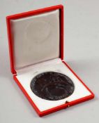 Medaille Landeshauptstadt HannoverBronze. D. 8,5 cm. Etui. Verso.: Fußball Weltmeisterschaft 1974. -