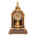 Boulle Pendule mit Konsole Frankreich Ende 19. Jh. Bronze, vergoldet, Schildpatt, Messing und