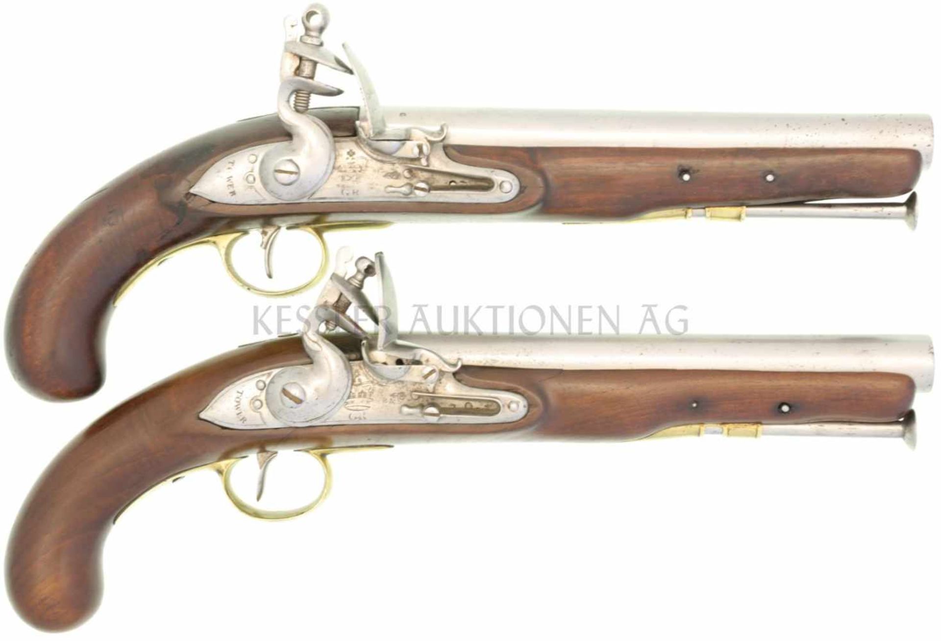 Steinschlosspistolen Paar, englische Fertigung für Hannover, Kal. 19,5mm LL 233mm, blanker Rundlauf,