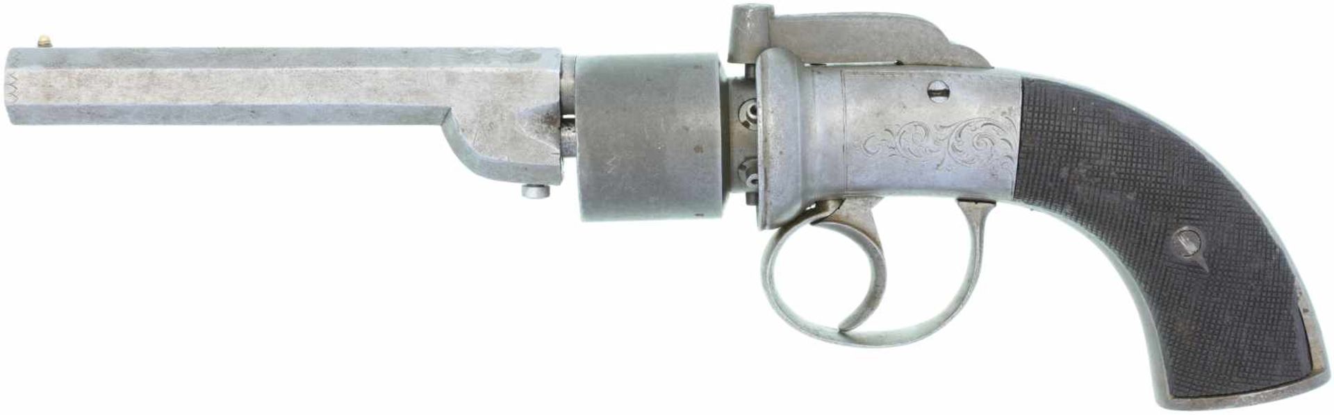 Perkussionsrevolver, Bishop and Day, London, Kal. 10mm LL 125mm, TL 295mm, blankes Stahlgehäuse