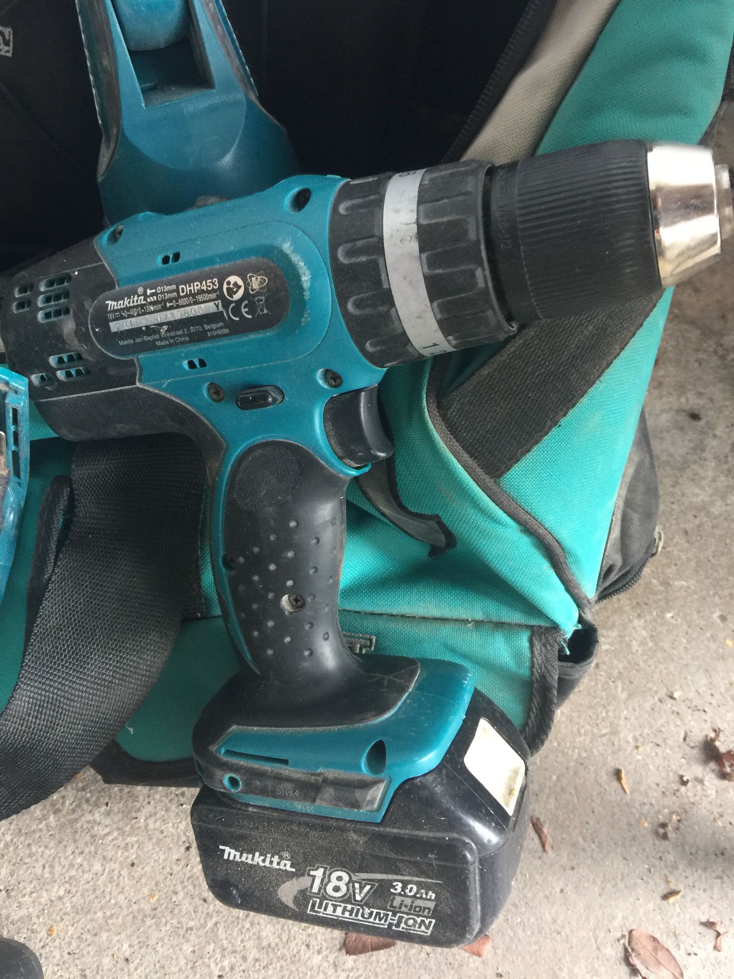 Assorted Makita rechargeable power tools with bag - Image 4 of 4