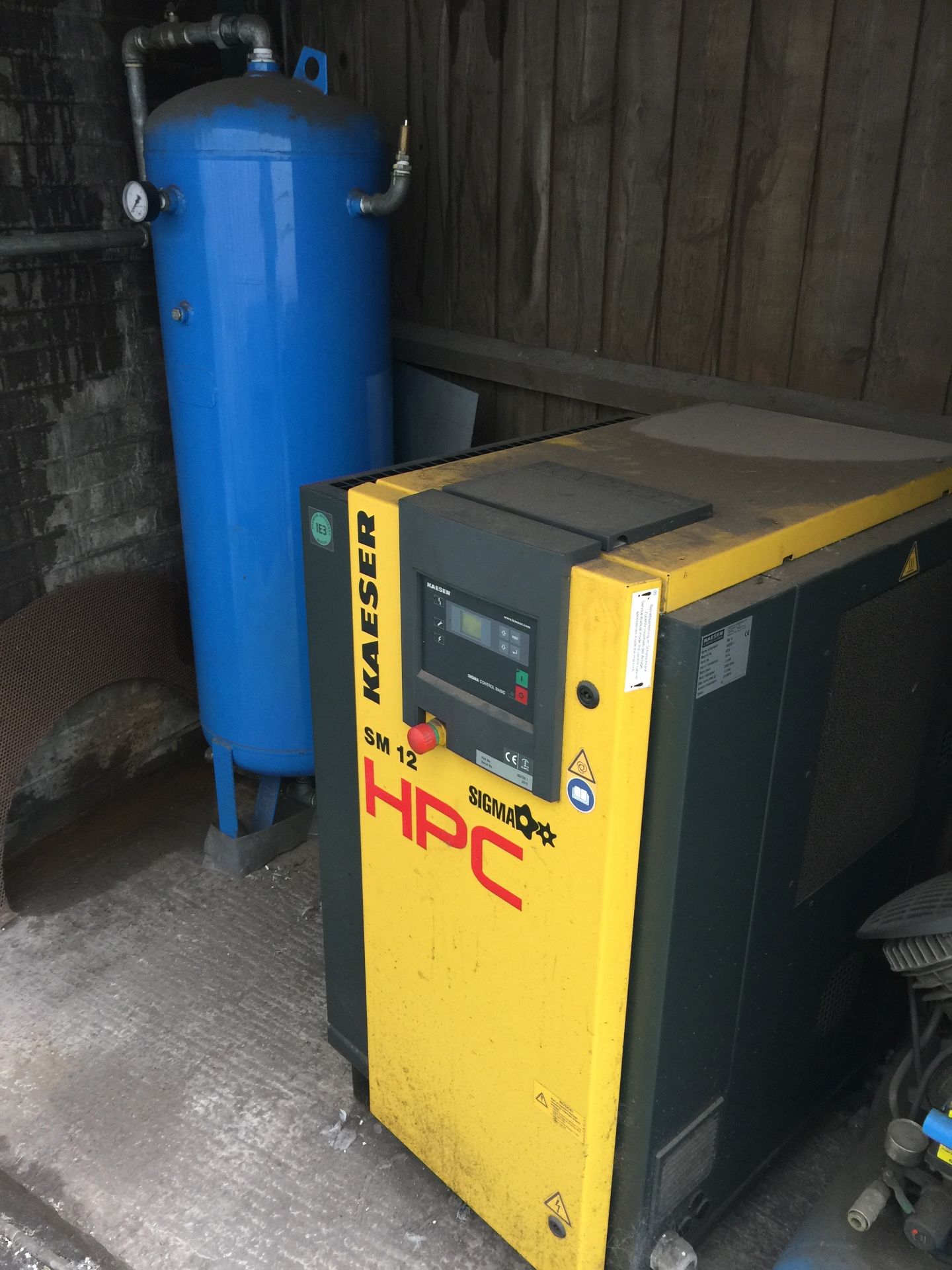 Kaeser SM12 compressor serial no 2012 with air receiver (Burton-upon-Trent) - Image 3 of 4