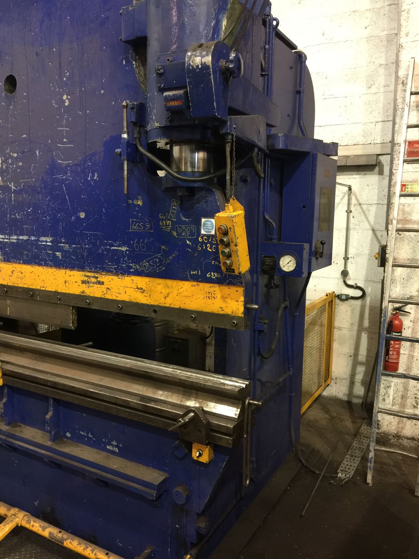 Pearson Press Brake 3650 x 250T (Burton-upon-Trent) - Image 2 of 3