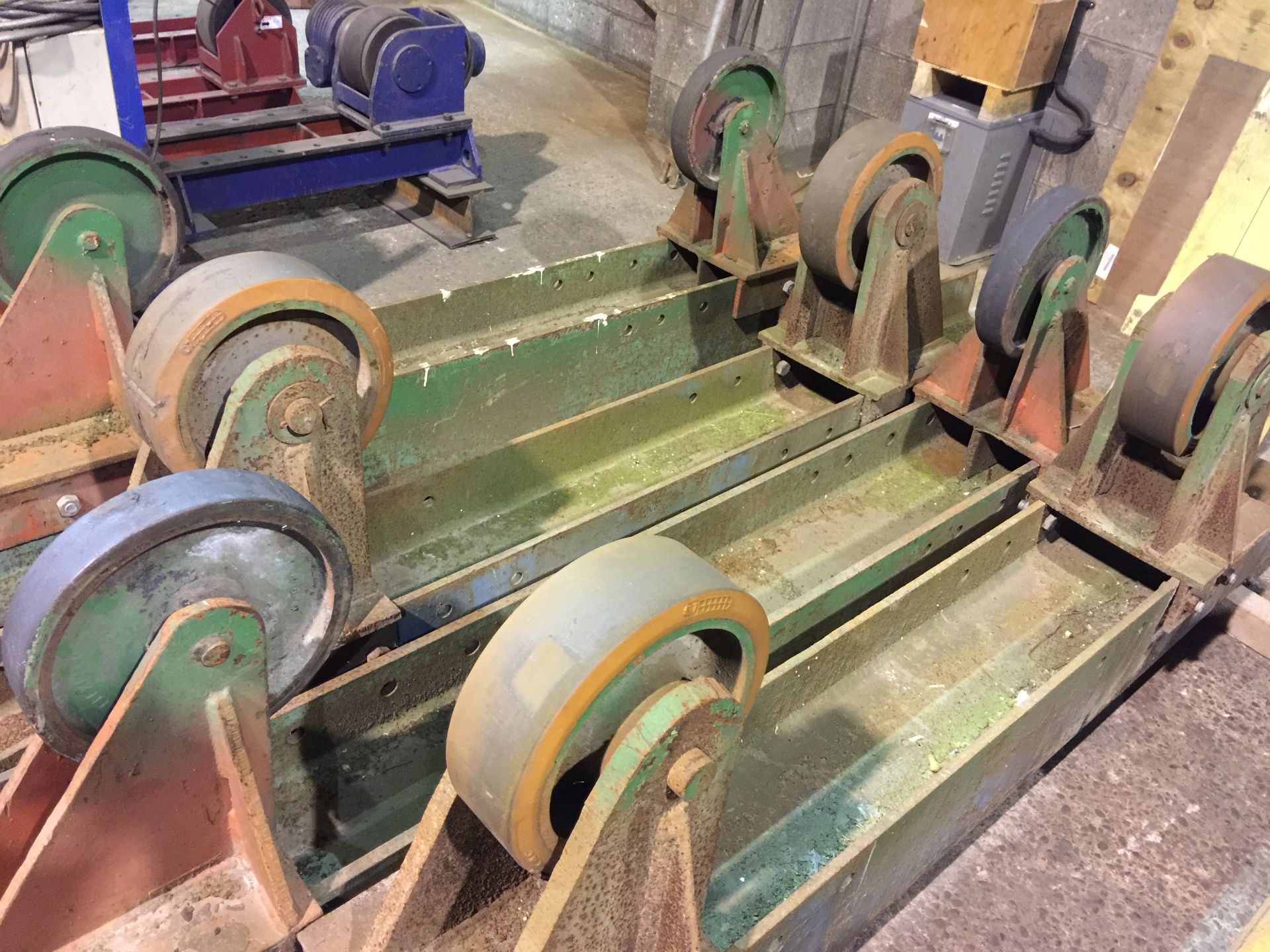 2 x Pairs of 7 1/2ft rollers (Burton-upon-Trent) - Image 2 of 3