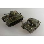 Blechspielzeug - 2 Panzer GAMA - T-65 gem. Made in US-Zone und Made in Western Germany, tlw. min.