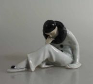 Art Déco Porzellanplastik "Pierrot", Gebr. Heubach, Lichte, um 1920, Porzellan, dezent staffiert,