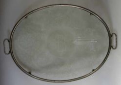 Großes Glastablett, 1.H.20.Jh., ovale Form, 50cm x 35cm, im Spiegel geschliffenes Floraldekor,