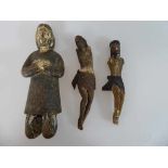 3 Skulpturen, 17.-19.Jh., 2x Christus Korpus, ein knieender Christus (Beine fehlen),