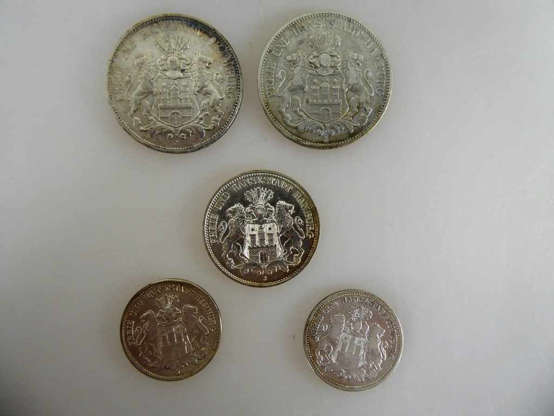 Kaiserreich - Freie Hansestadt Hamburg, 5 Silbermünzen, 2 Mark 1876 s/ss Jaeger 61, 5 Mark 1876 s/ss