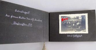 Privates Fotoalbum, Weihnachtsfeier der Schuhfabrik Walter Tron AG / Bamberg 1940, 12 Fotografien im