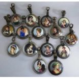 15 Bierkrug Zinndeckel m. Porzellaneinlage, Halbportraits von Frauen (Biedermeier /