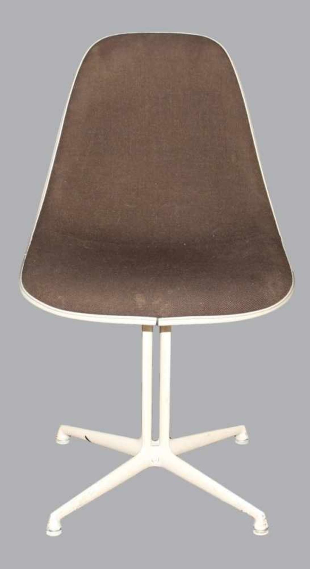 Sidechair - Design Charles & Ray Eames La Fonda, Hersteller Herman Miller, Aluminium/Plastik,