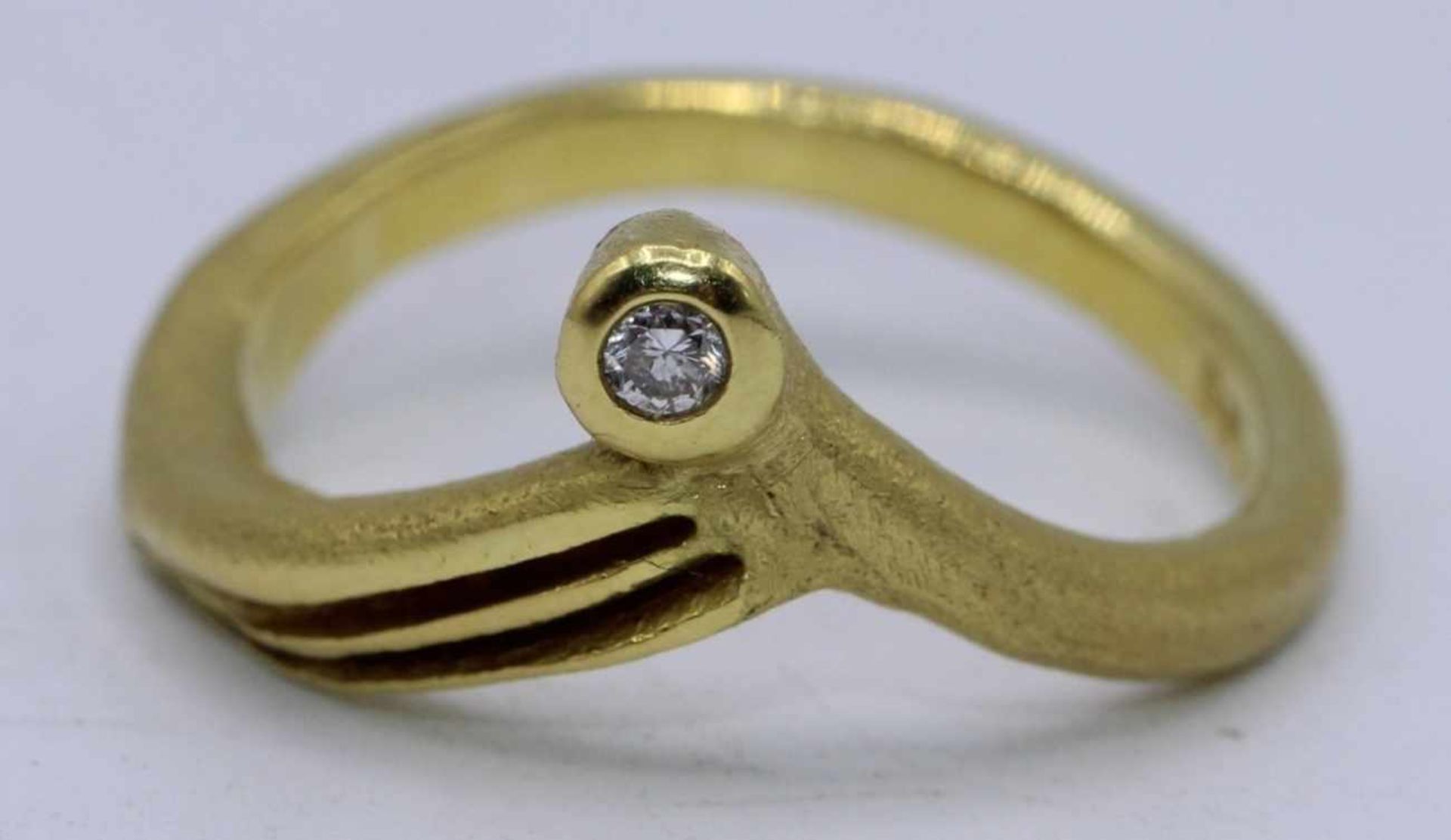 Gold. Damenring - Gelbgold gest. 750 mit Brillant (0,05 ct. W-if) verziert, Ringgröße 56 ca. 5,5