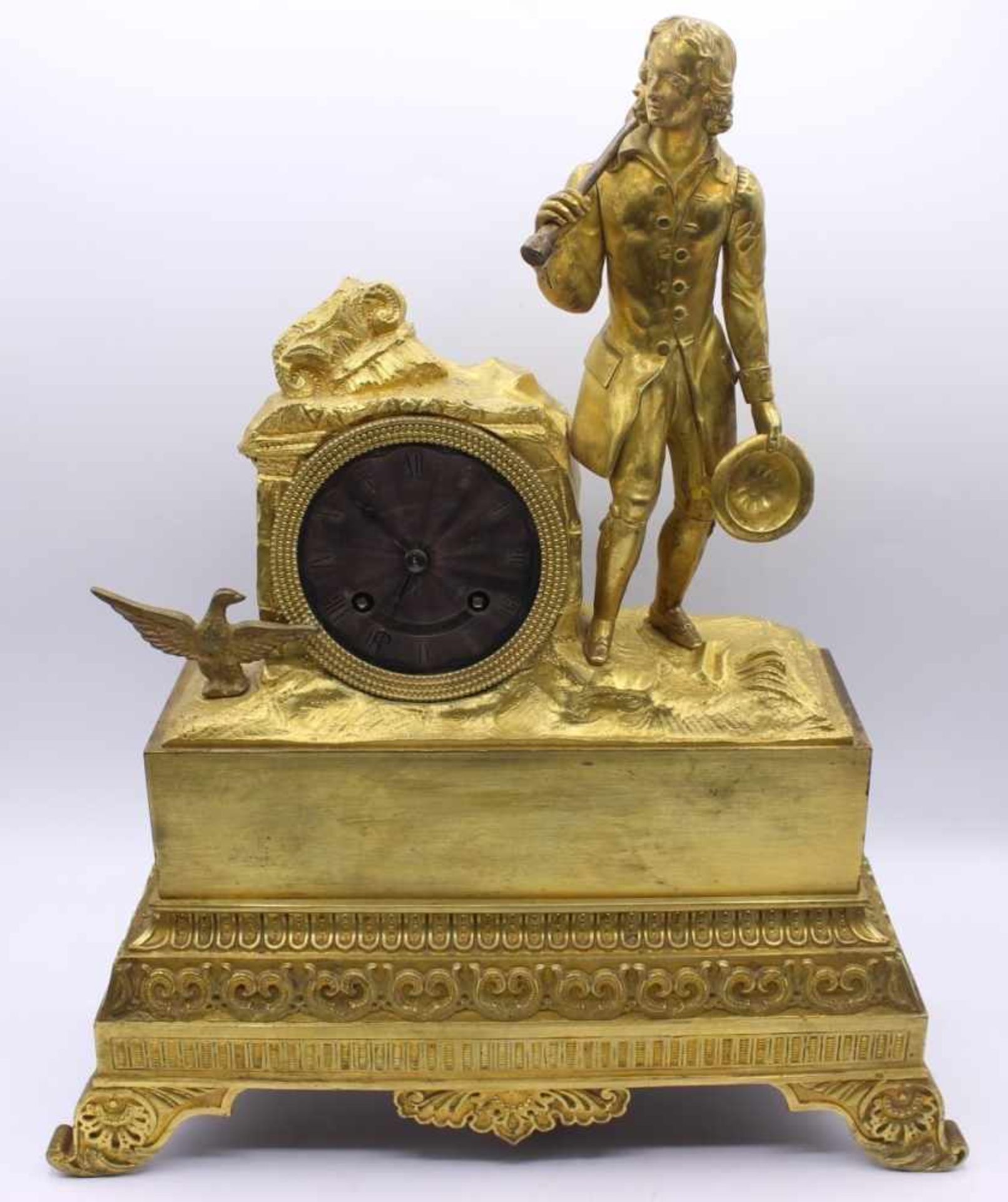 Figurenuhr - J. Charles Paris Mitte 19.Jahrhundert Bronzegehäuse dekoriert mit Wanderknabe,