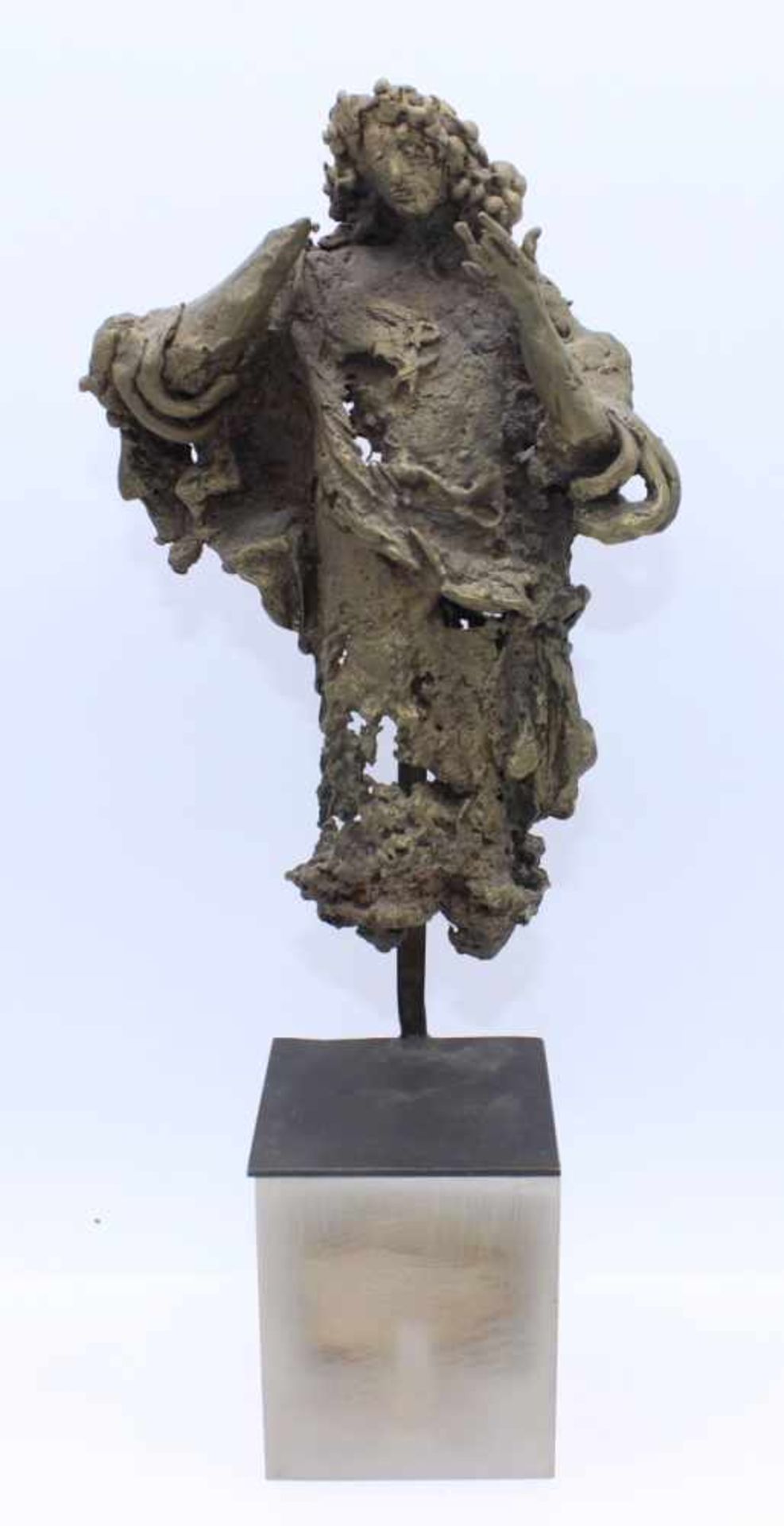 Plastik - Josef Michael Neustifter (1949 Eggenfelden) "Figur ohne Titel", Bronze, Acrylsockel,