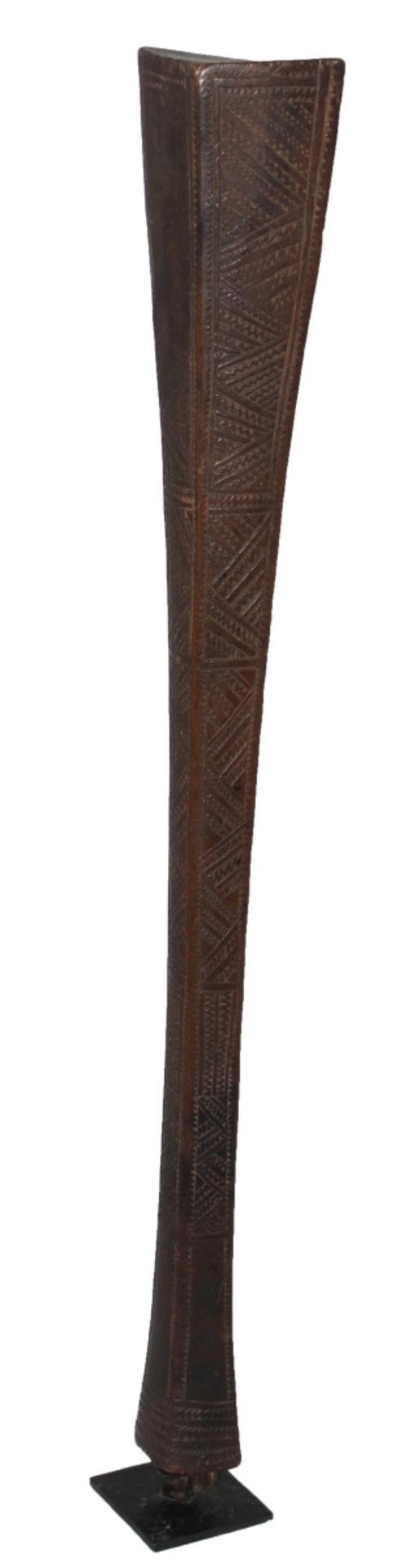 Zeremonialstab - wohl Samoa Südsee Hartholz umlaufend geometrisch beschnitzt, Länge ca. 73 cm