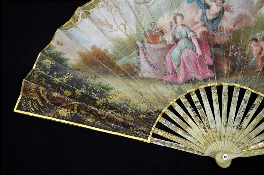 λ A hand painted fan - Image 3 of 7