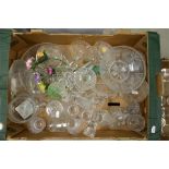 A mixed tray lot of glassware