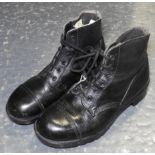 PR ARMY BOOTS SIZE 6