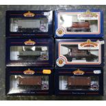 6 BACHMANN OO ROLLING STOCK WAGONS