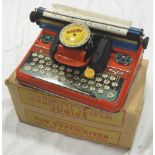 METTOY JUNIOR TYPEWRITER BOXED