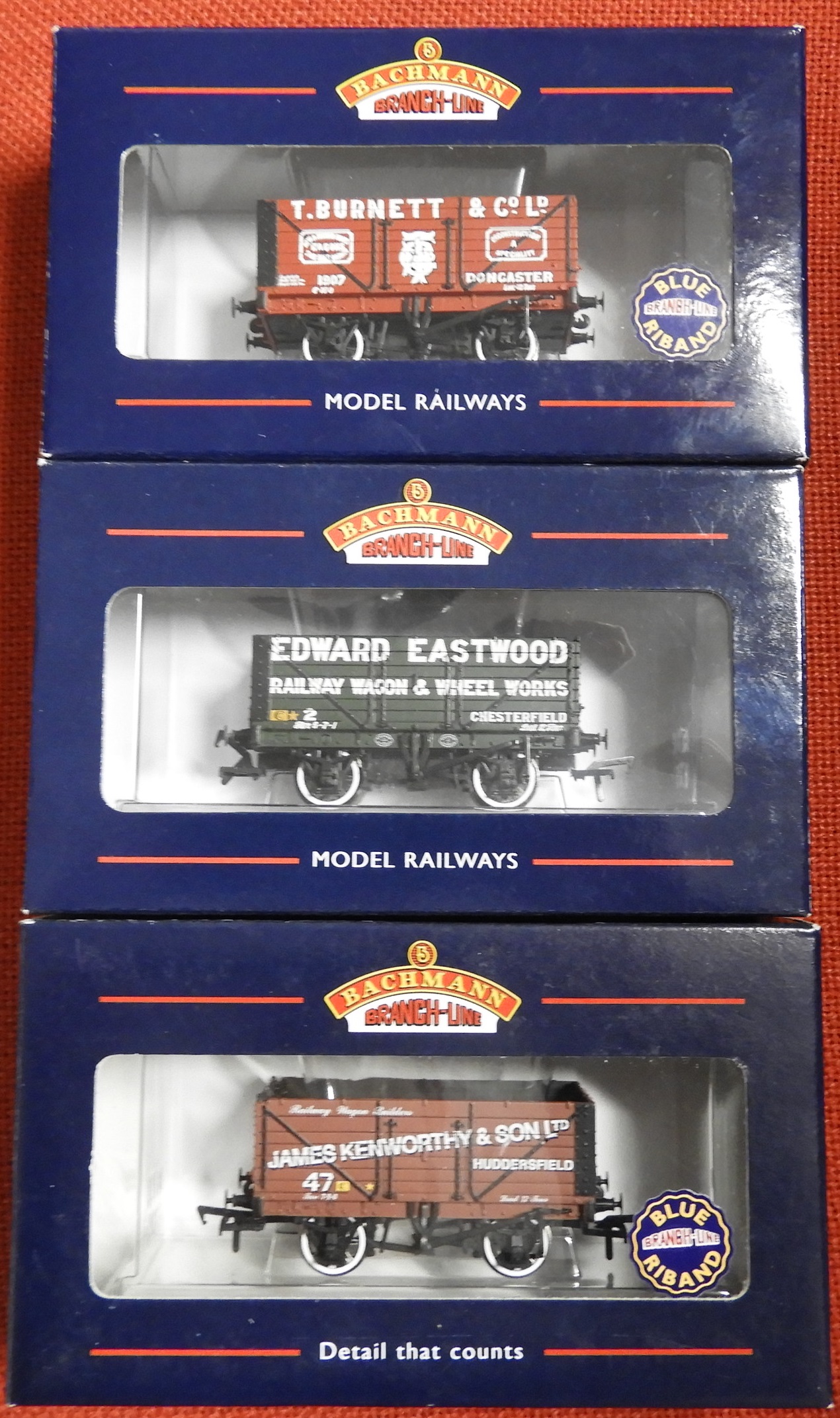 BACHMANN OO 3 COLLECTORS CLUB WAGONS 2003, 2007/8 & 2008/9