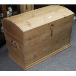 PINE DOMED TOP TRUNK