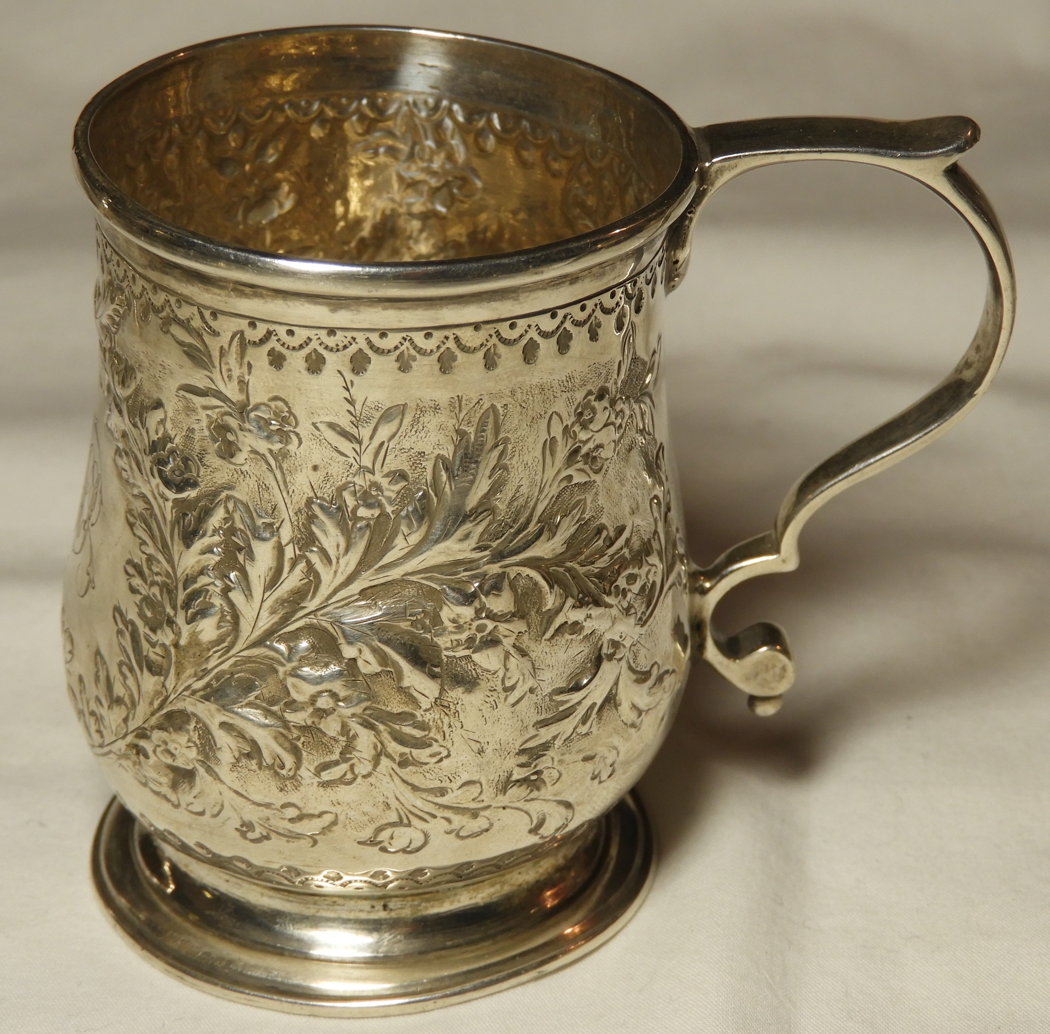 SILVER CHRISTENING MUG LONDON 1788 78.3G