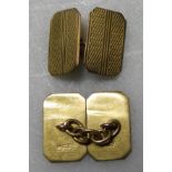 9CT GOLD PAIR OBLONG ENGRAVED CUFFLINKS 5.27G