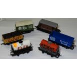 HORNBY 2 TANKERS & 4 WAGONS